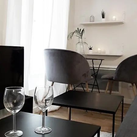 Apartment Paris-parodi *