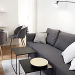 Appartement Paris-Parodi